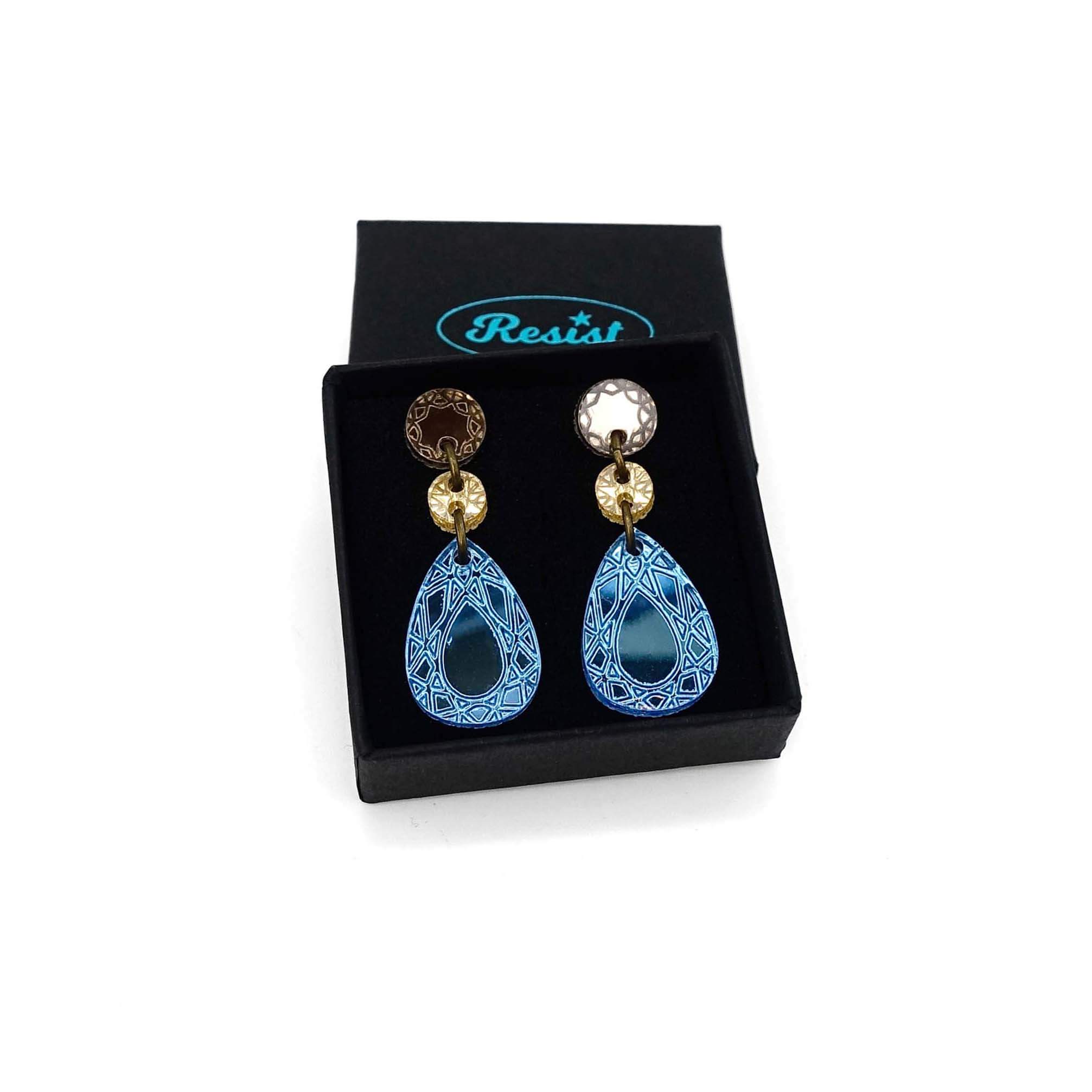 Small Belle Époque french drop earrings in sky mirror. Shown in a small Wear and Resist gift box.